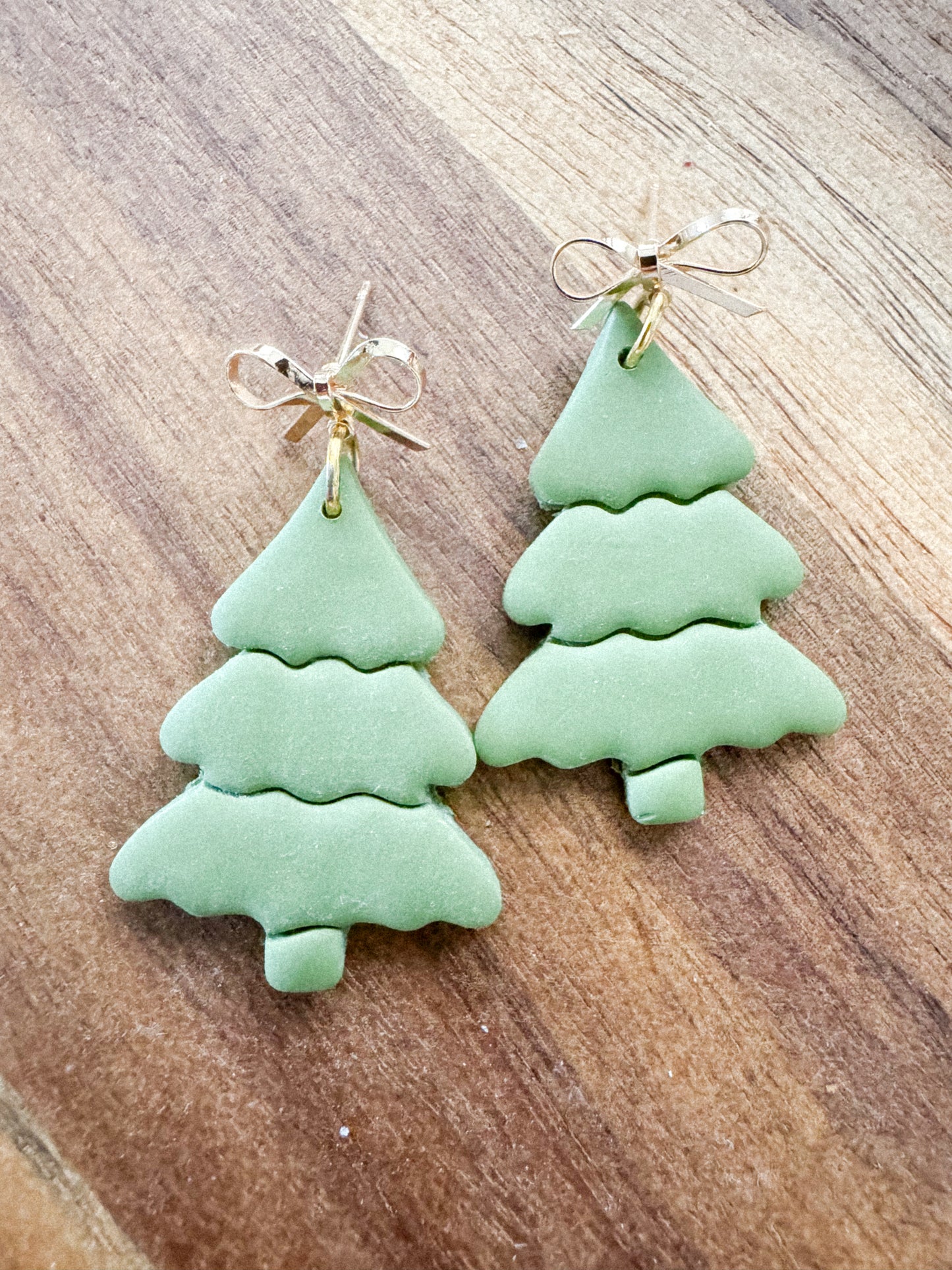 Christmas Tree with Bow